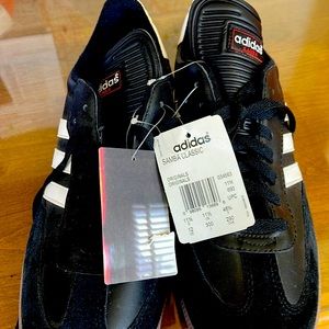 Adidas  samba classic men’s athletic shoes size 12